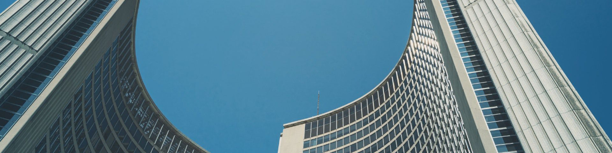 香港汇丰与香港中银：哪家更适合你的财富管理需求？